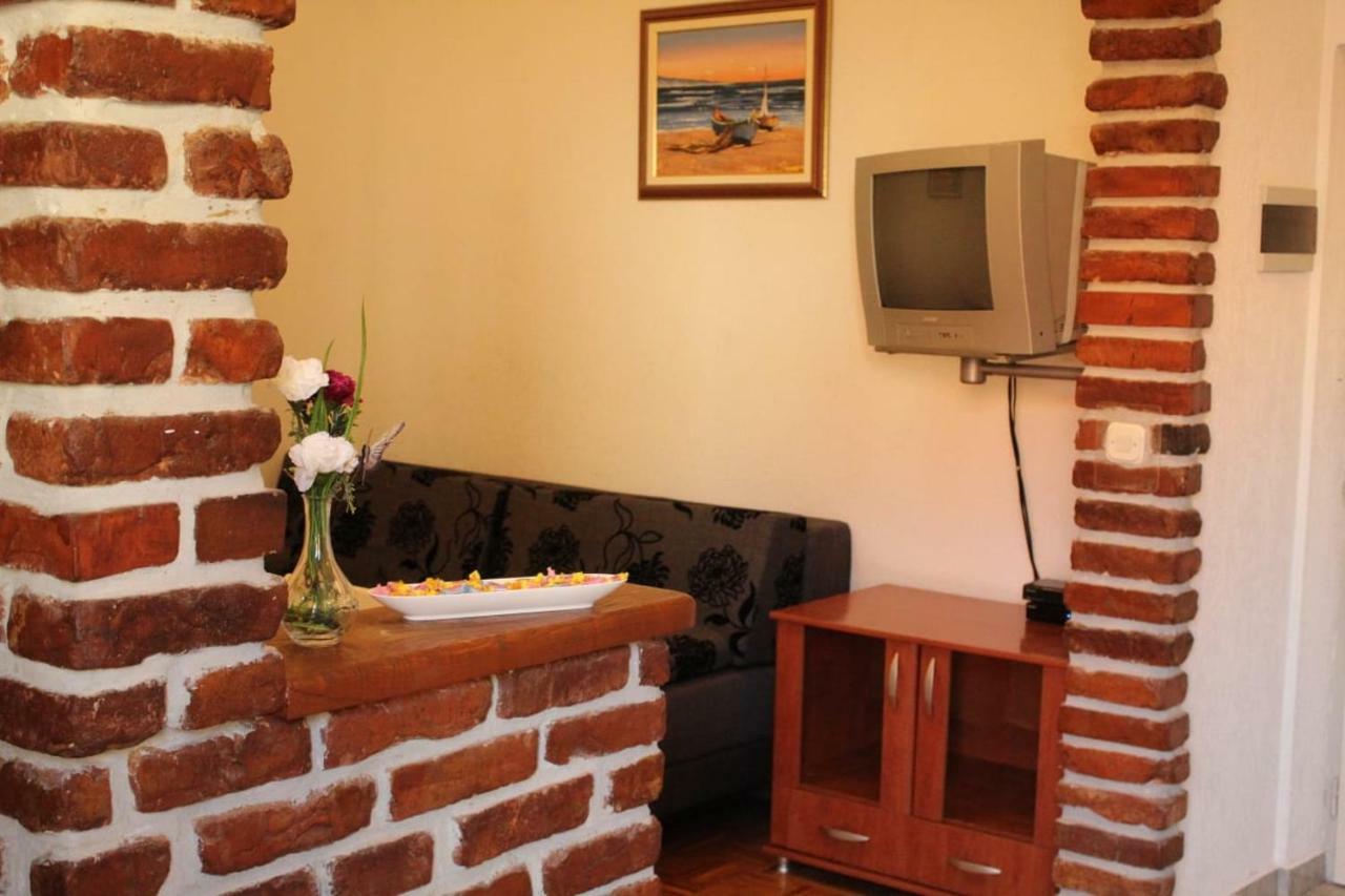 Pirovic Apartman Turanj