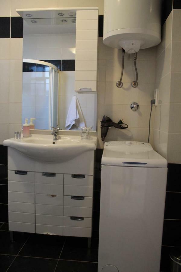 Pirovic Apartman Turanj