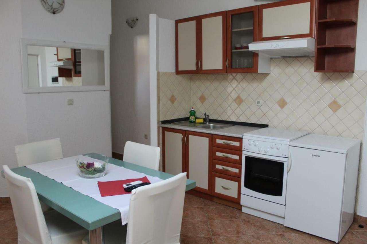 Pirovic Apartman